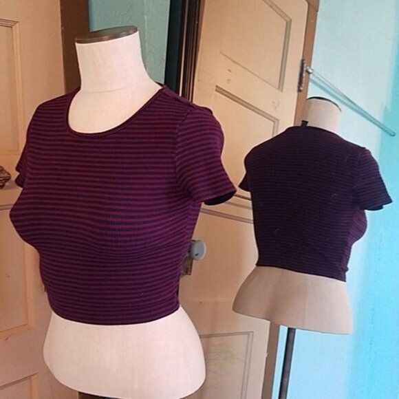 Forever 21 Shirt Crop Top Navy Maroon Strip Jr Juniors Extra Small WOMEN'S - Picture 2 of 9